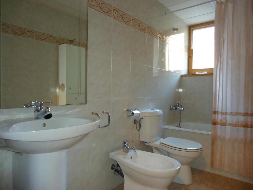 Apartaments La Llucana Барруэра Экстерьер фото