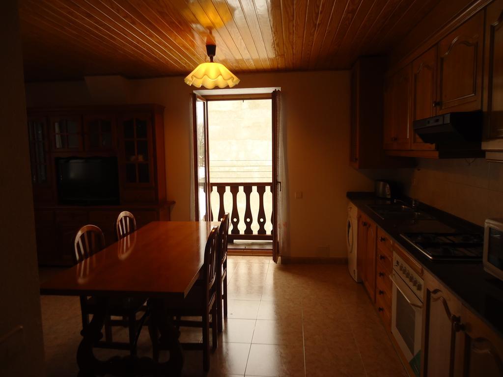 Apartaments La Llucana Барруэра Экстерьер фото